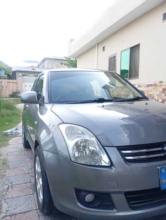 Suzuki Swift 2011 for Sale in Islamabad Image-1
