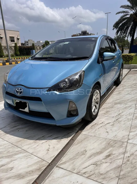 Toyota Aqua 2012 for Sale in Gujranwala Image-1