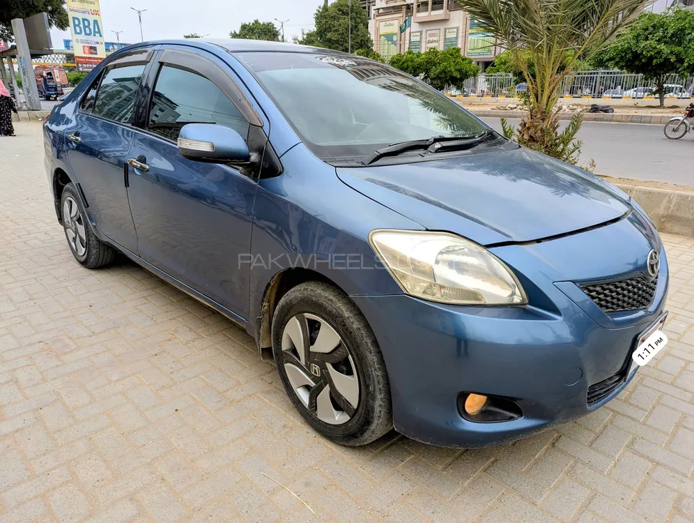 Toyota Belta 2013 for Sale in Karachi Image-1