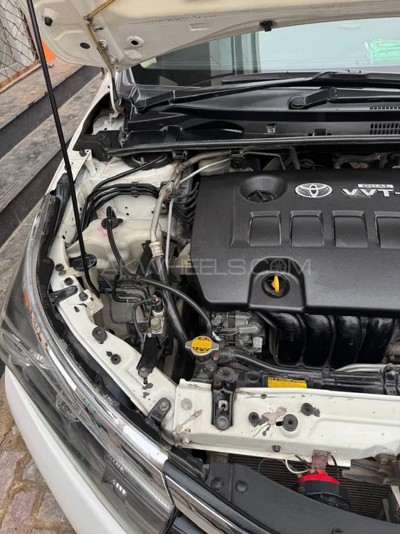 Toyota Corolla 2015 for Sale in Faisalabad Image-1