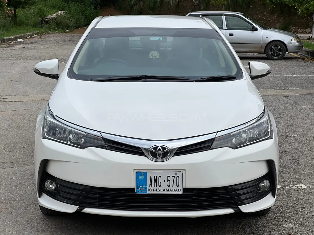 Toyota Corolla 2019 for Sale in Islamabad Image-1
