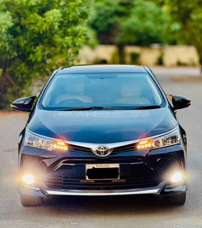 Toyota Corolla 2021 for Sale in Lahore Image-1