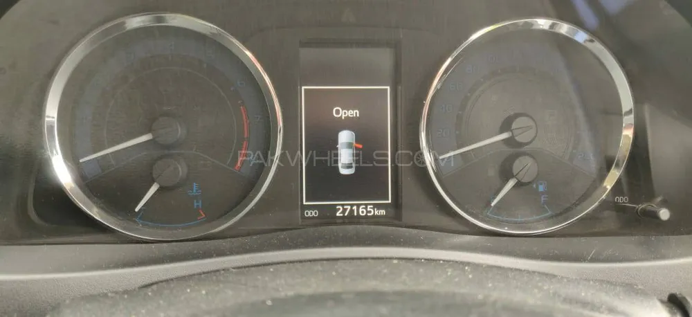Toyota Corolla 2021 for Sale in Karachi Image-1