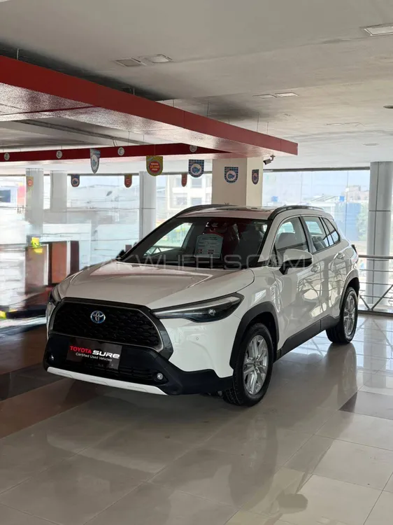 Toyota Corolla Cross 2025 for Sale in Gujranwala Image-1
