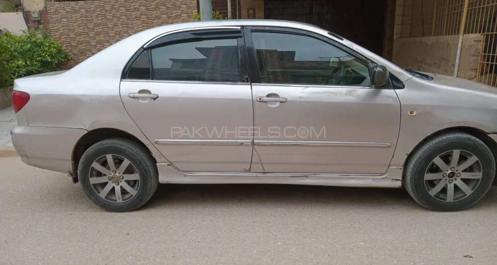 Toyota Corolla 2004 for Sale in Karachi Image-1