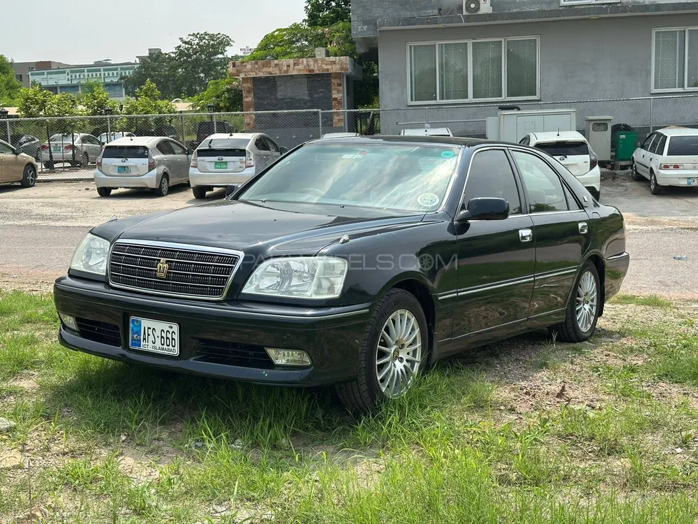 Toyota Crown 2003 for Sale in Islamabad Image-1