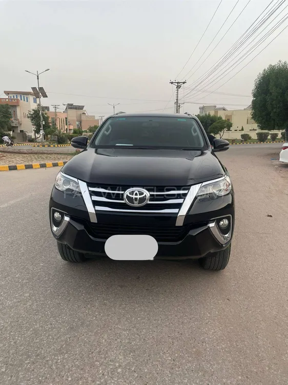 Toyota Fortuner 2020 for Sale in Multan Image-1