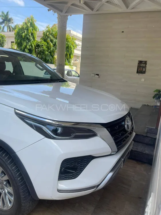 Toyota Fortuner 2021 for Sale in Sialkot Image-1