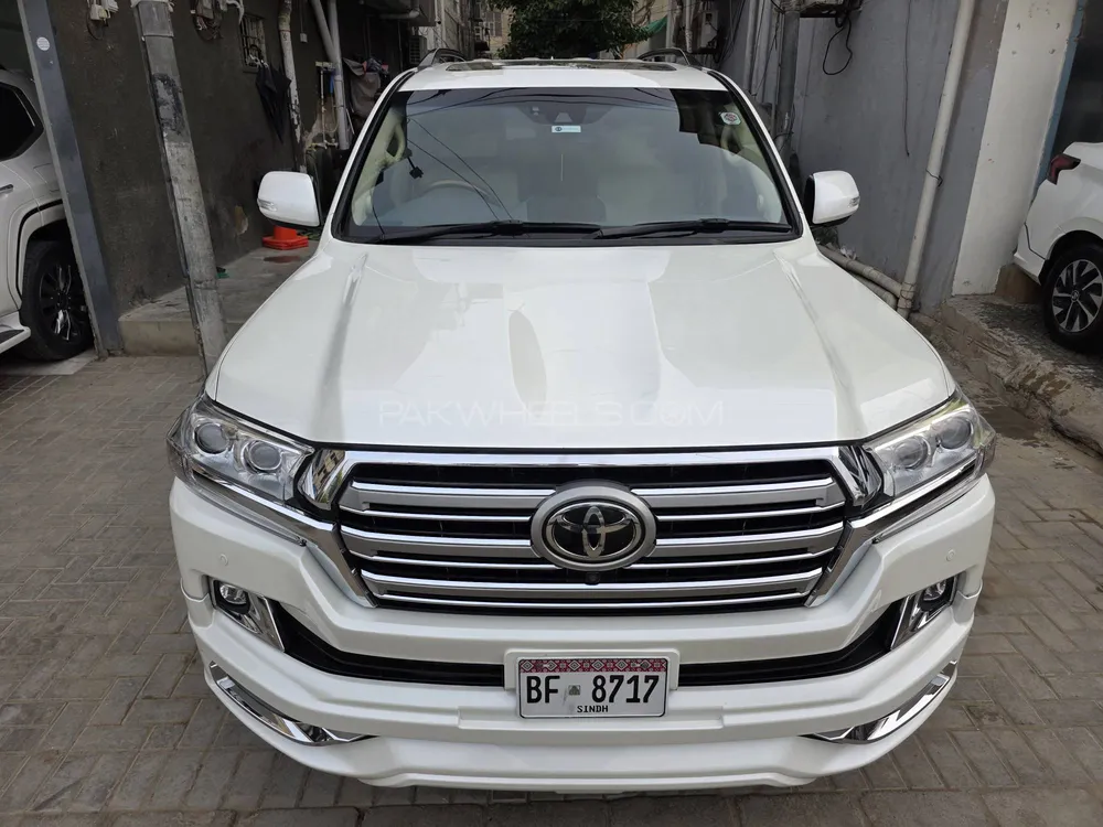Toyota Land Cruiser 2015 for Sale in Karachi Image-1