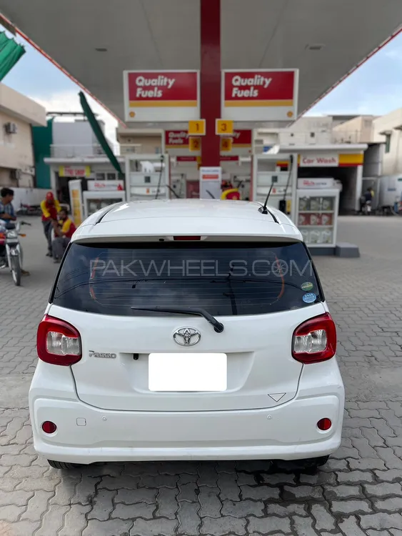 Toyota Passo 2017 for Sale in Lahore Image-1