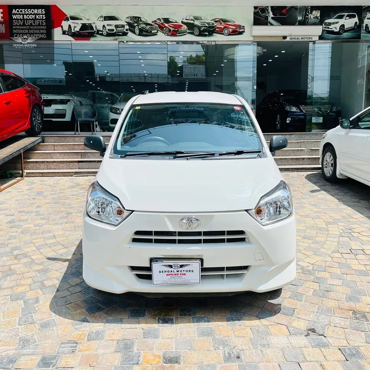 Toyota Pixis Epoch 2023 for Sale in Islamabad Image-1