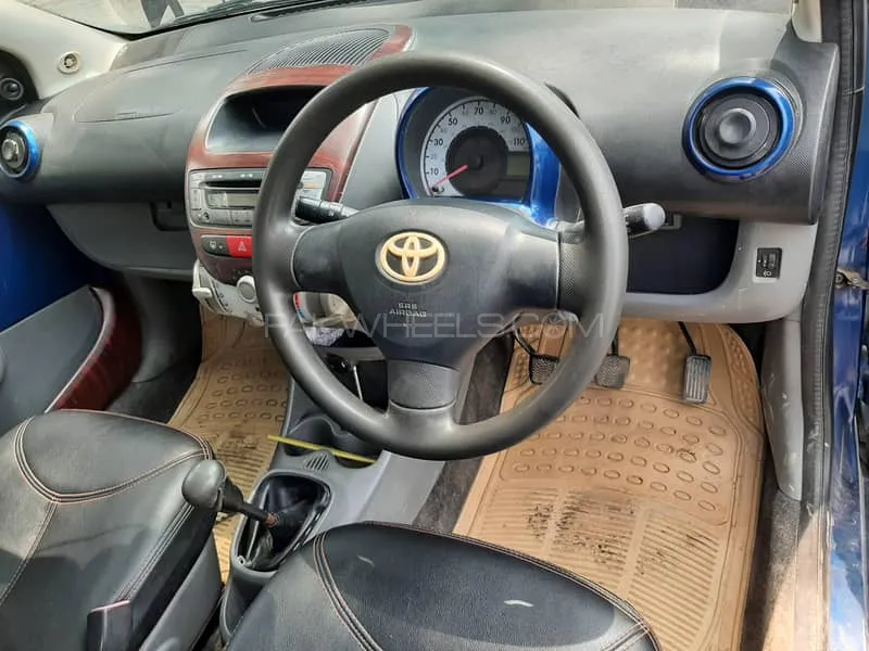 Toyota Vitz 2008 for Sale in Peshawar Image-1