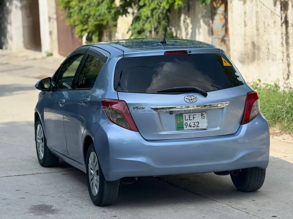 Toyota Vitz 2012 for Sale in Swabi Image-1