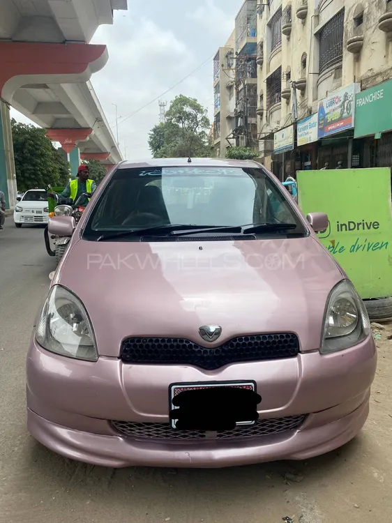 Toyota Vitz 1999 for Sale in Karachi Image-1