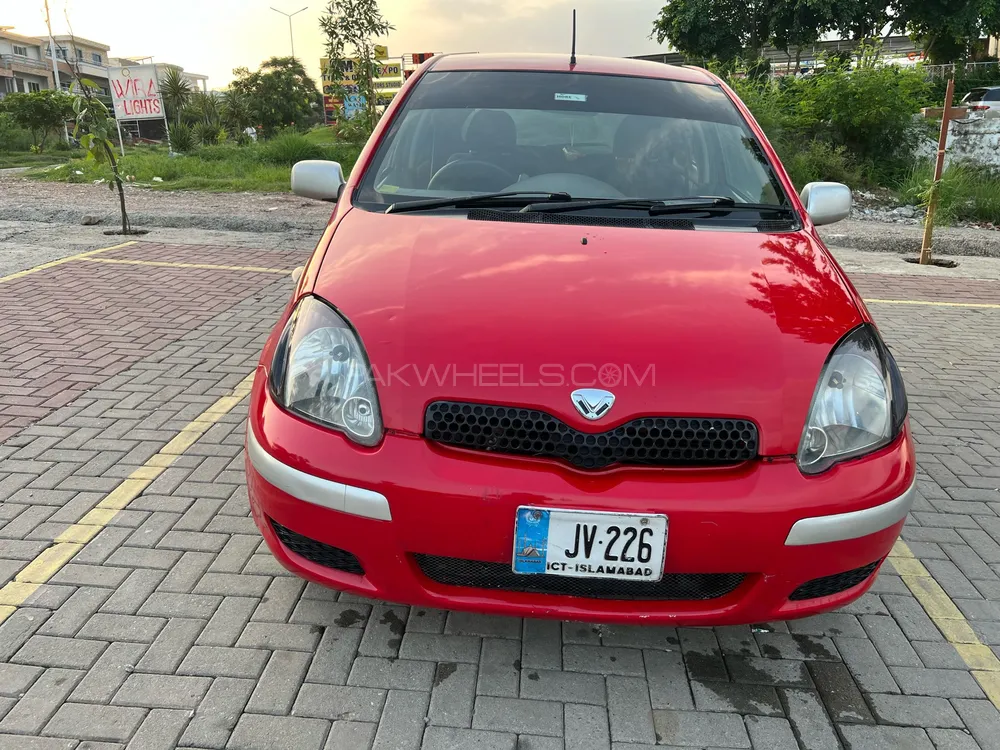 Toyota Vitz 2003 for Sale in Islamabad Image-1