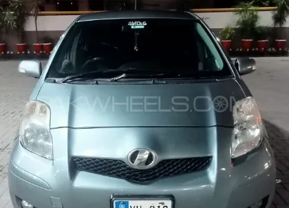 Toyota Vitz 2008 for Sale in Islamabad Image-1