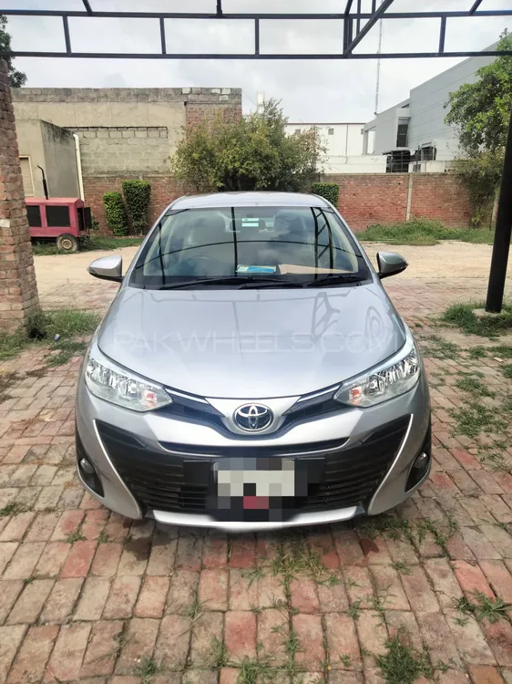 Toyota Yaris Sedan 2022 for Sale in Lahore Image-1