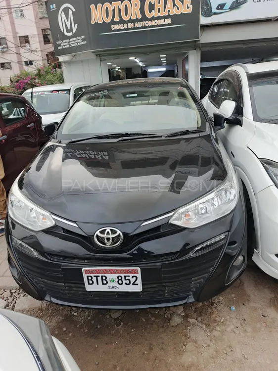 Toyota Yaris Sedan 2021 for Sale in Karachi Image-1