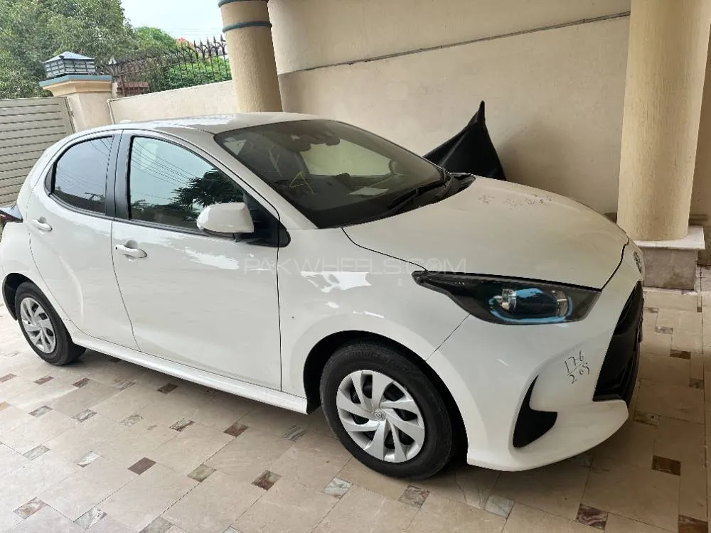 Toyota Yaris Hatchback 2022 for Sale in Lahore Image-1
