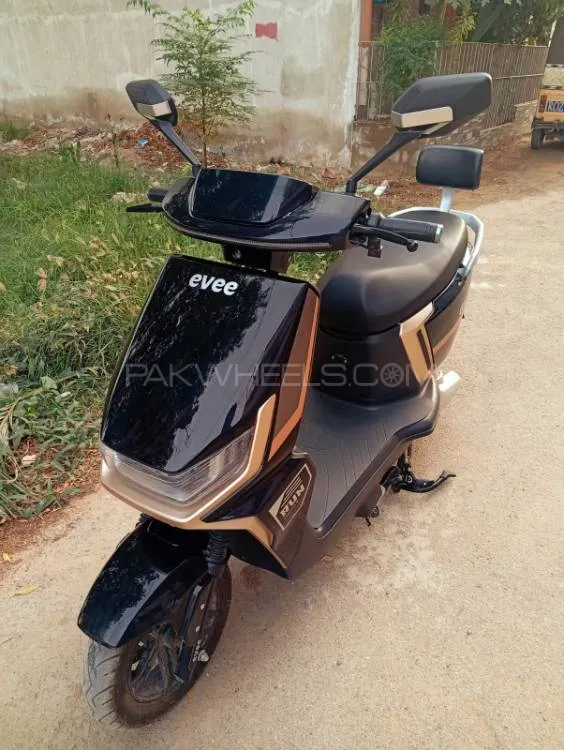 Evee Gen-Z 2024 for Sale Image-1