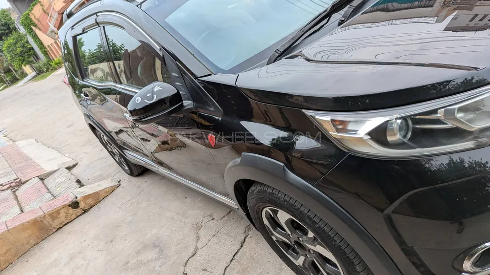 Honda BR-V 2018 for Sale in Lahore Image-1