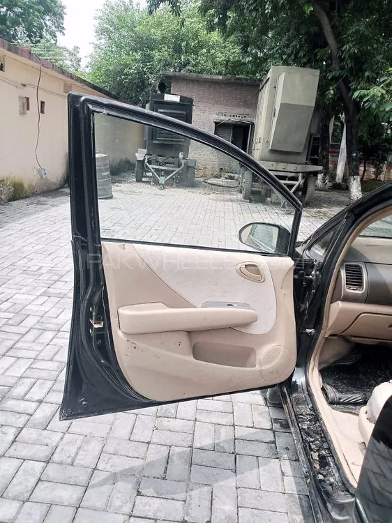 Honda City 2006 for Sale in Lahore Image-1