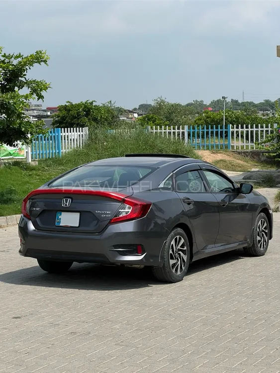 Honda Civic 2018 for Sale in Islamabad Honda Civic 2018 for Sale in Islamabad Image-9