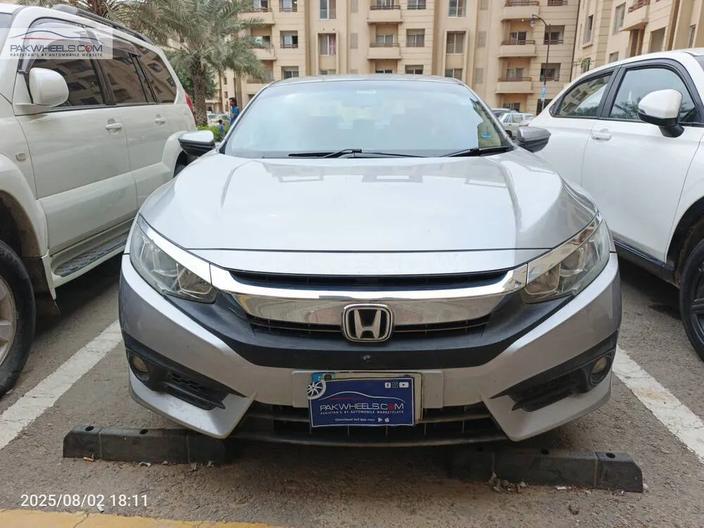 Honda Civic 2018 for Sale in Karachi Image-1