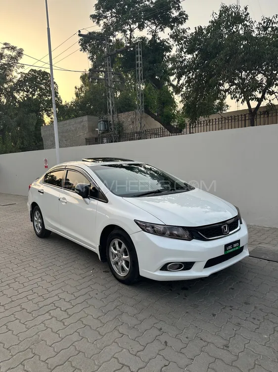 Honda Civic 2014 for Sale in Lahore Image-1