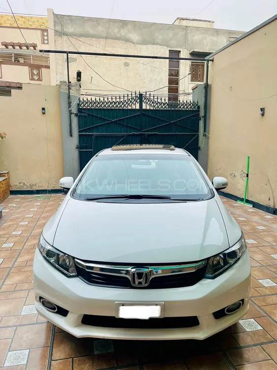 Honda Civic 2014 for Sale in Peshawar Image-1