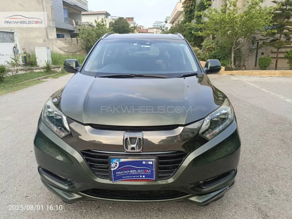 Honda Vezel 2016 for Sale in Islamabad Image-1