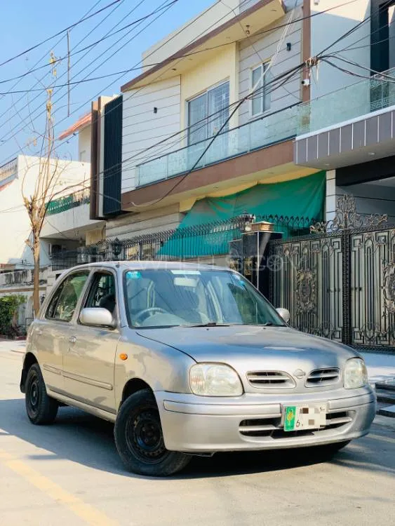 Nissan March 2001 for Sale in Lahore Image-1