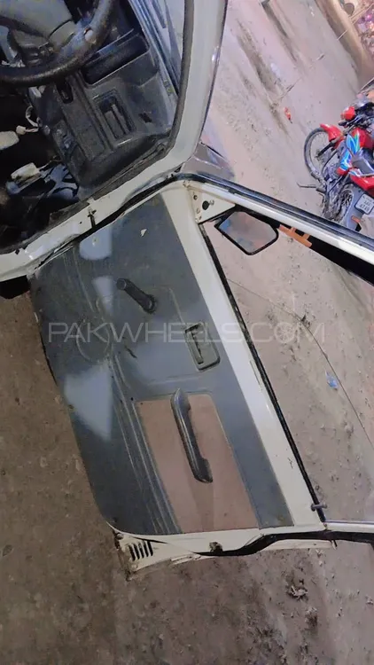 Suzuki Mehran 2005 for Sale in Lahore Image-1