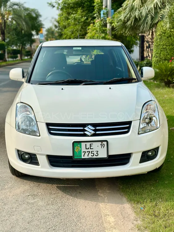 Suzuki Swift 2019 for Sale in Lahore Image-1