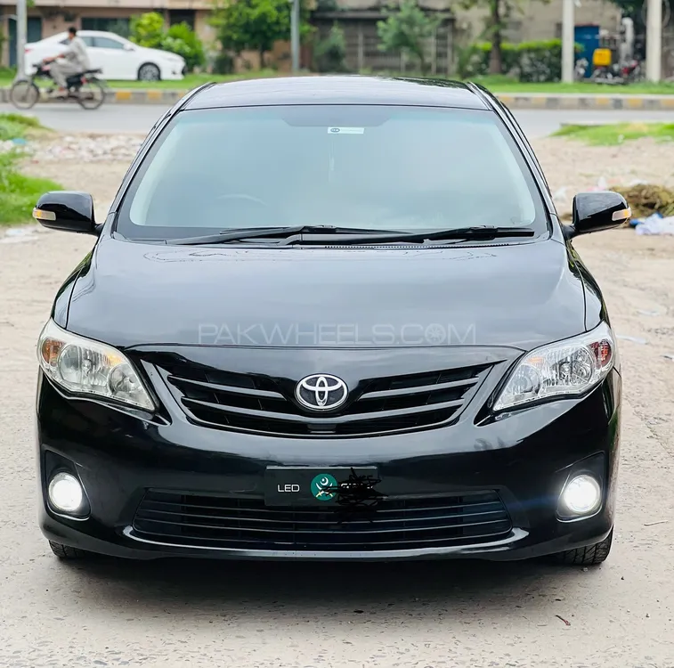Toyota Corolla 2013 for Sale in Gujranwala Image-1