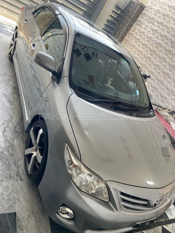 Toyota Corolla 2013 for Sale in Peshawar Image-1