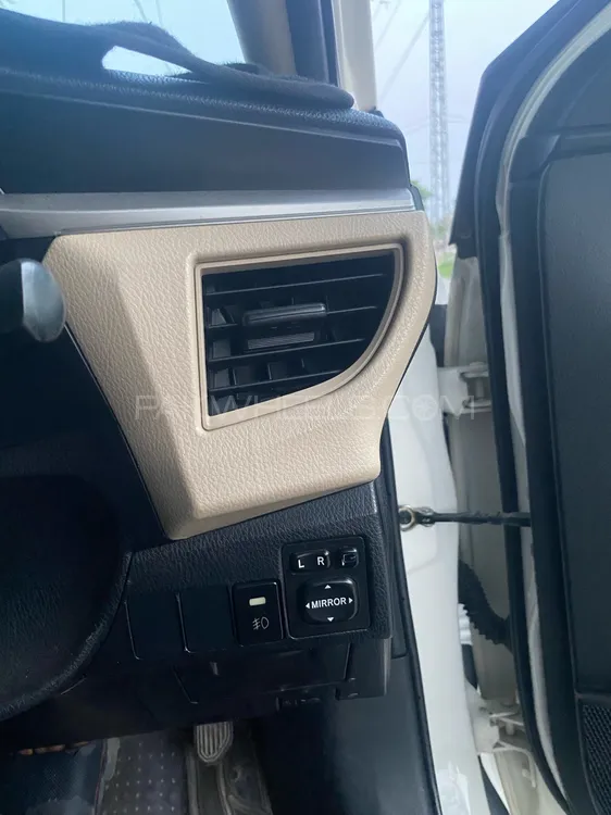 Toyota Corolla 2017 for Sale in Sukkur Image-1