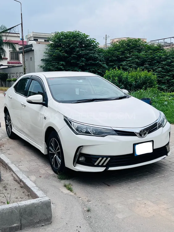 Toyota Corolla 2018 for Sale in Sialkot Image-1