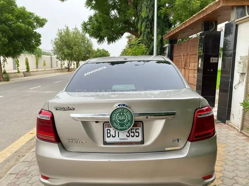Toyota Corolla Axio 2015 for Sale in Karachi Image-1