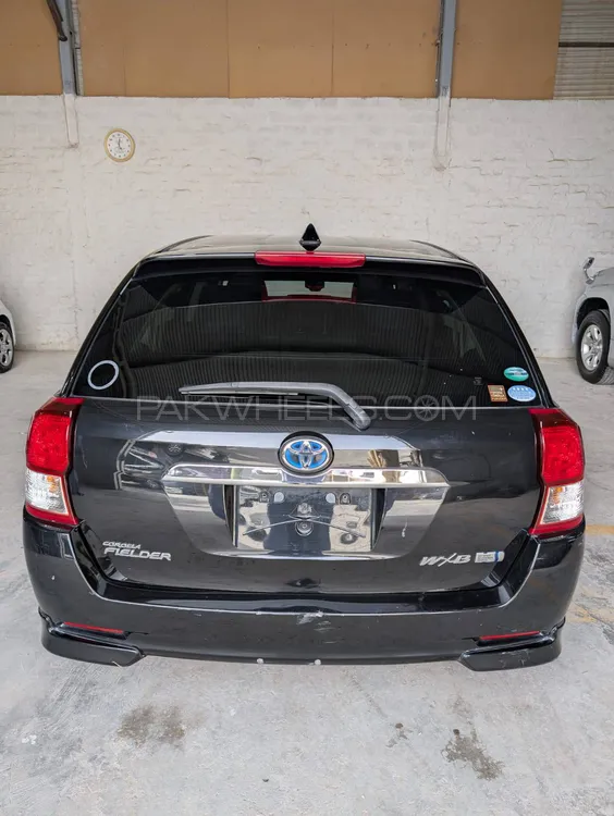 Toyota Corolla Fielder 2014 for Sale in Quetta Image-1