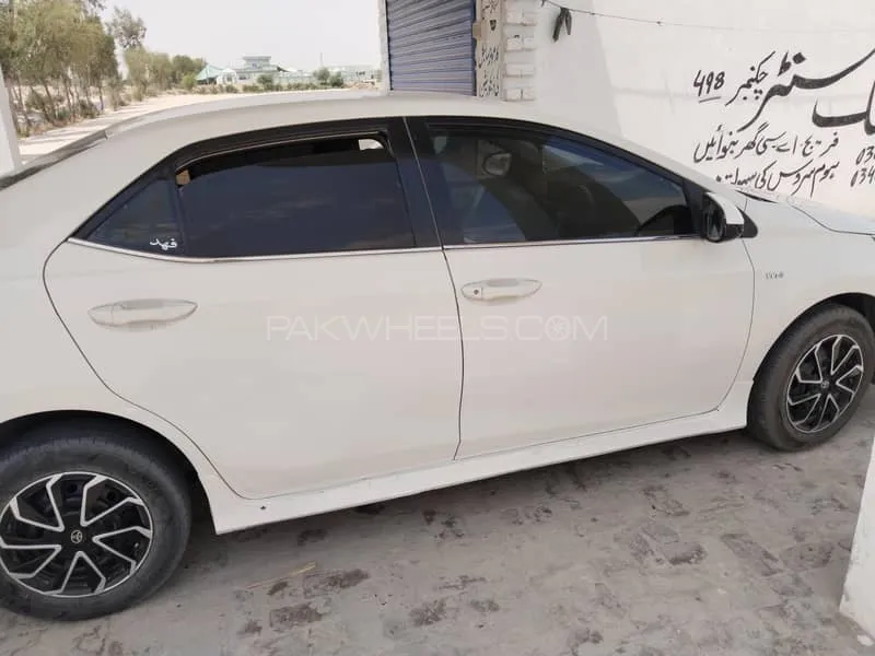 Toyota Corolla 2015 for Sale in Layyah Image-1