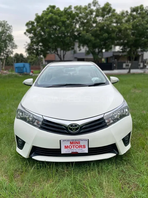 Toyota Corolla 2015 for Sale in Lahore Image-1