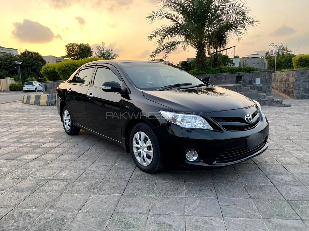 Toyota Corolla 2013 for Sale in Rawalpindi Image-1