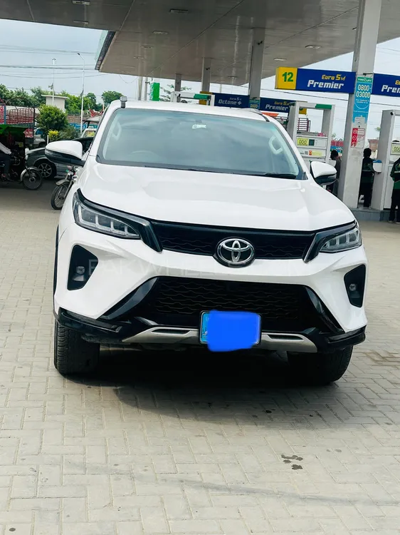 Toyota Fortuner 2018 for Sale in Gujranwala Image-1