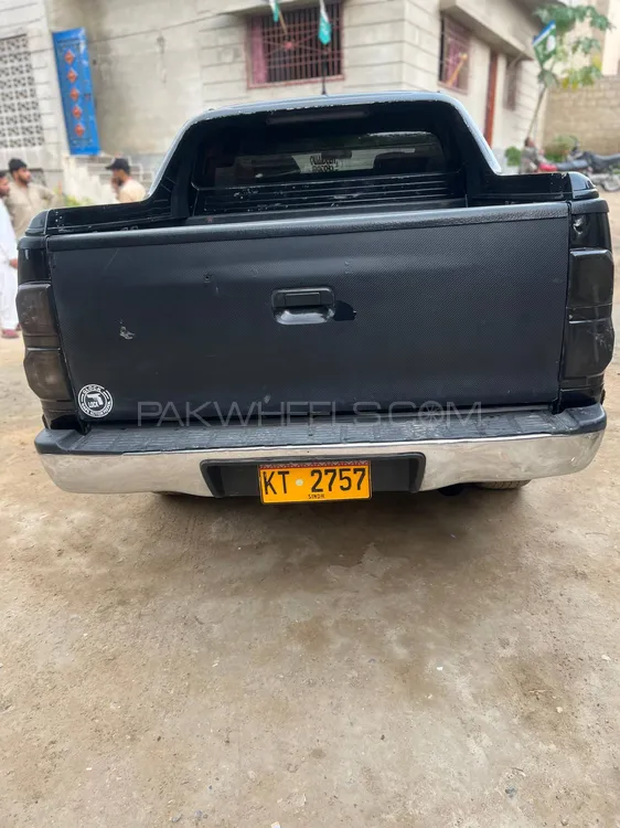 Toyota Hilux 2014 for Sale in Karachi Image-1