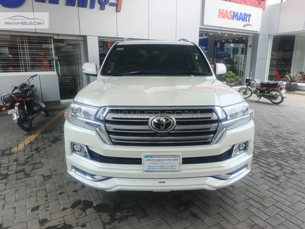Toyota Land Cruiser 2015 for Sale in Lahore Image-1