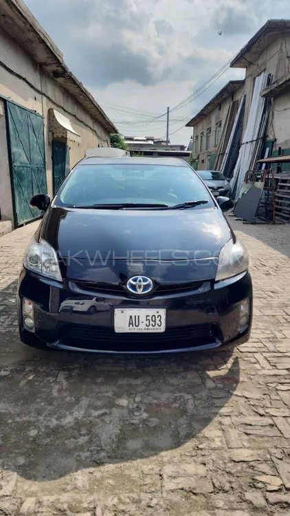Toyota Prius 2010 for Sale in Islamabad Image-1