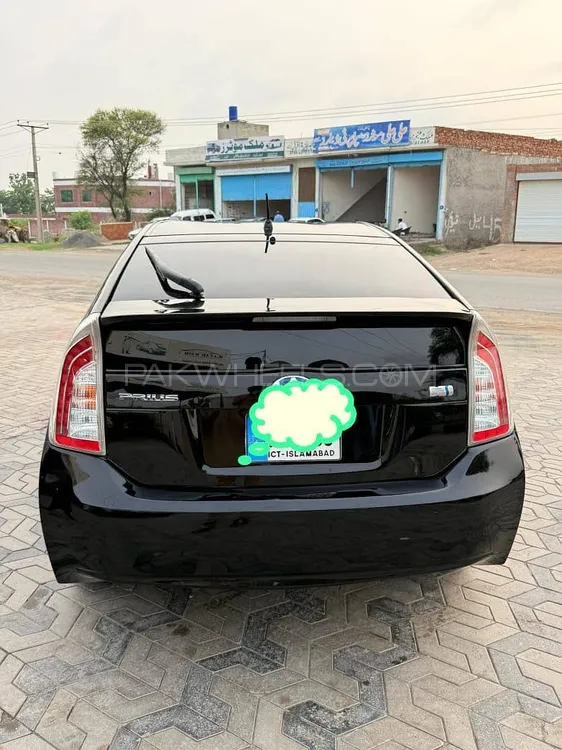 Toyota Prius 2014 for Sale in Sargodha Image-1