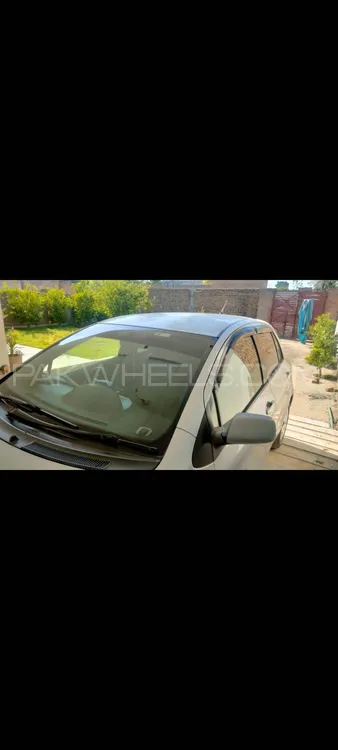 Toyota Vitz 2005 for Sale in Peshawar Image-1