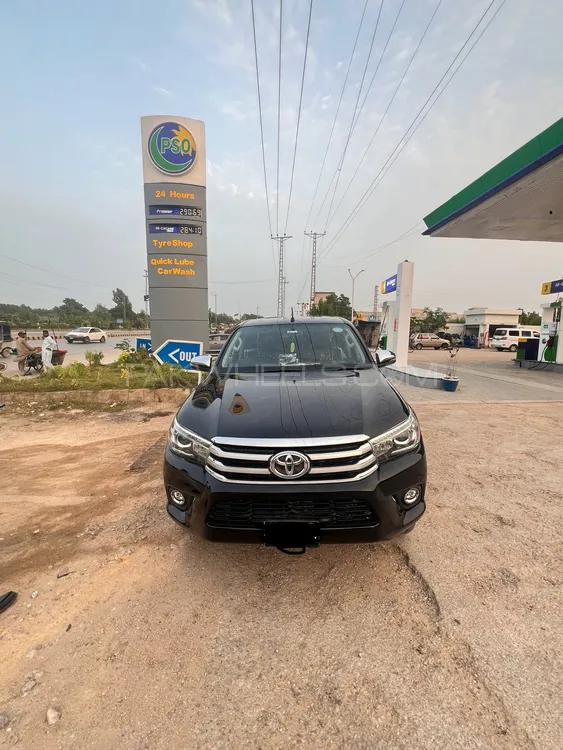 Toyota Hilux 2020 for Sale in Hyderabad Image-1